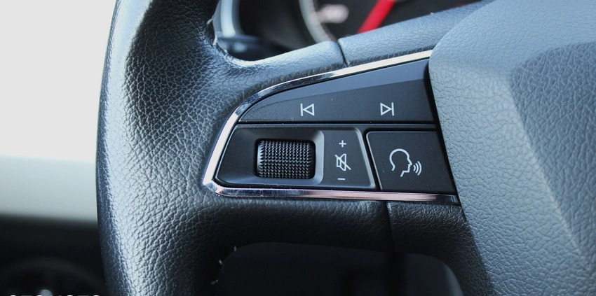 Seat Arona cena 69900 przebieg: 40543, rok produkcji 2019 z Łeba małe 407
